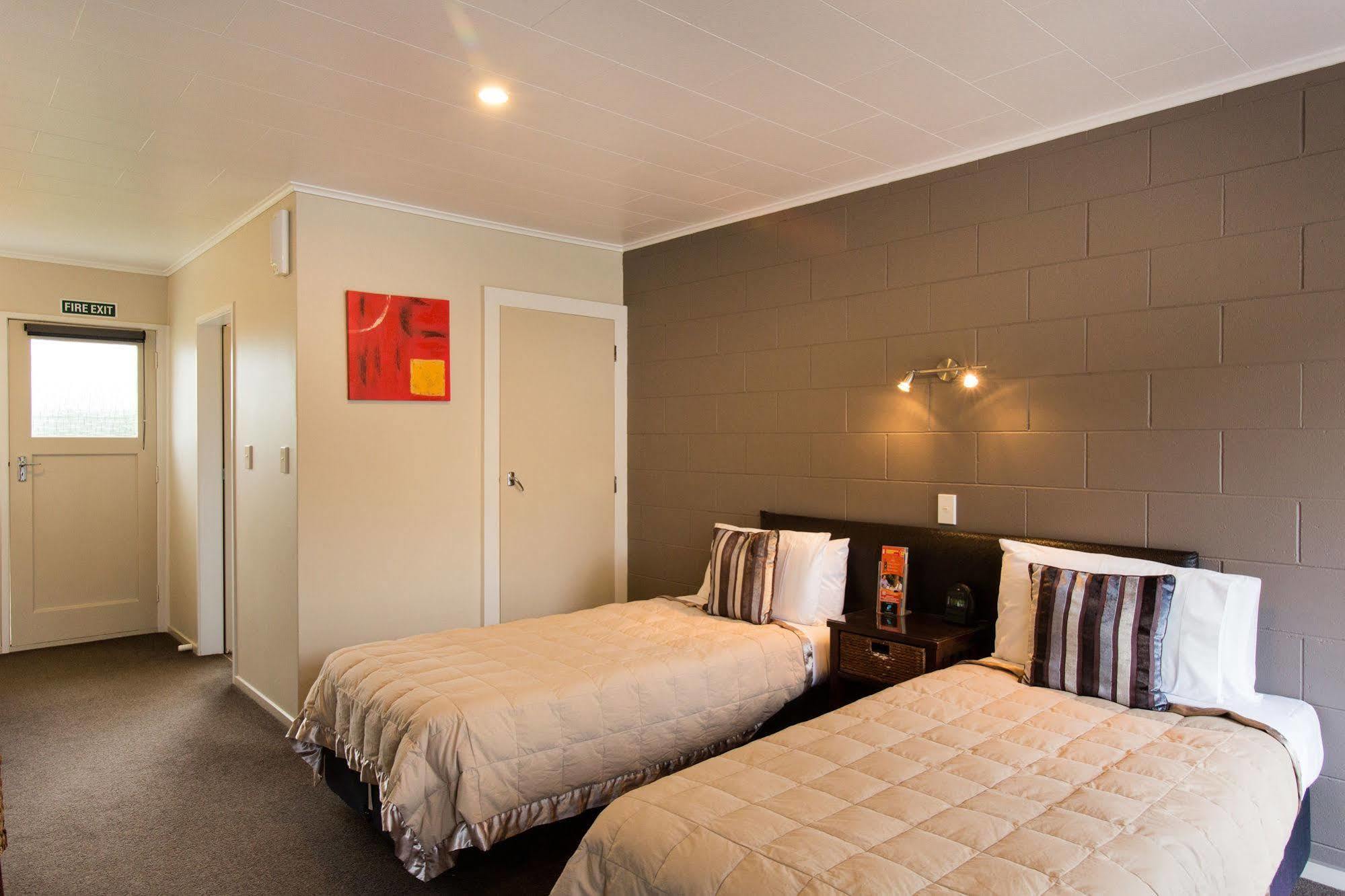 Accent On Taupo Motor Lodge Extérieur photo